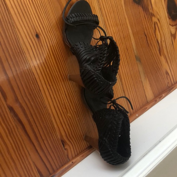 Fun and comfortable going out shoes - Picture 5 of 5